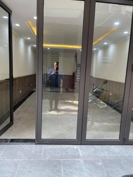BÁN NHÀ MỚI 6 TẦNG HOÀNG ĐẠO THÀNH, OTO ĐỖ CỬA, KINH DOANH. 31 MÉT GIÁ 6.2 TỶ