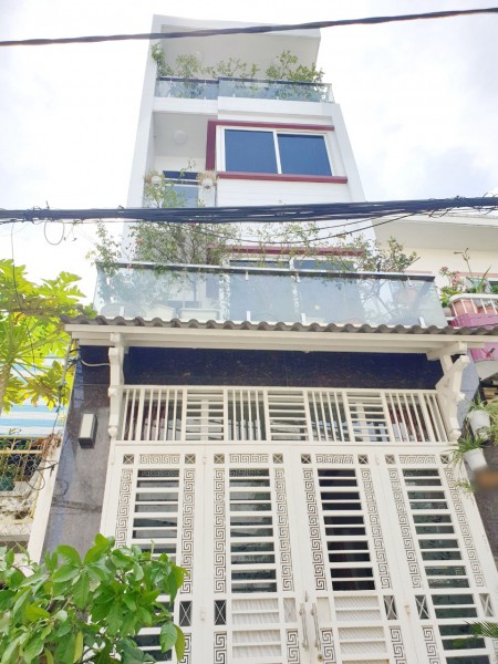 Nhà 72m2, 3 lầu, 5PN, hẻm xe ôtô Dương Bá Trạc P2 Q8