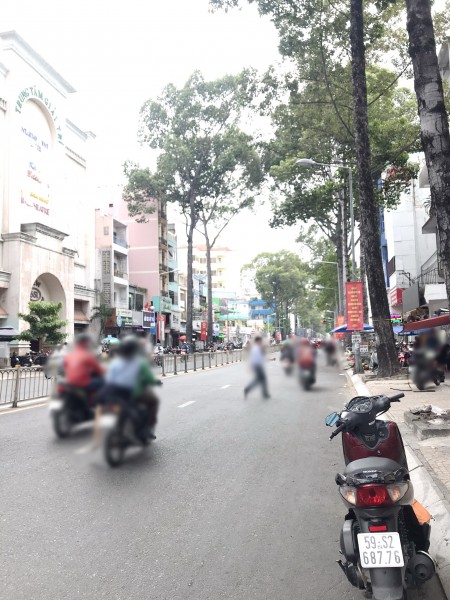Nhà 2 lầu đúc BTCT mặt tiền giáp Q1 đường Trần Hưng Đạo P1 Q5