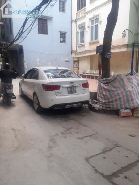 Đi đến slide 4