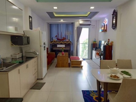 Về quê dưỡng già bán gấp nhà Lạc Long Quân 32m2 2 tầng giá chỉ 3 tỷ 7