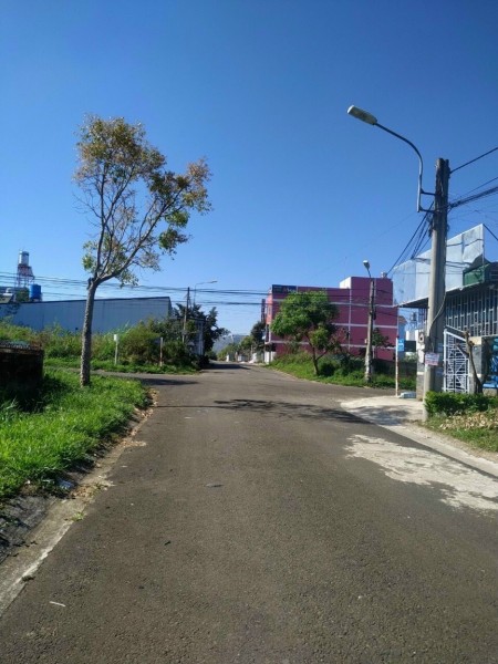 Bán gấp đất thổ cư nghỉ dưỡng chính chủ 240m2 trung tâm TP Bảo Lộc Lâm Đồng
