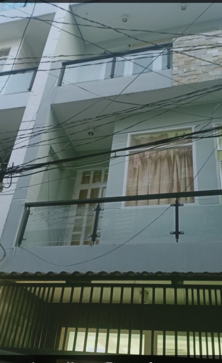 Bán nhà 1/ TKTQ- P. Tân Sơn Nhì 4x12m 1 trệt 2 lầu SHR