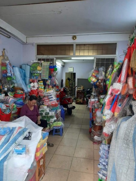 Hàng hiếm mặt tiền chợ Nguyễn Oanh, hợp đồng thuê 19 triệu/tháng