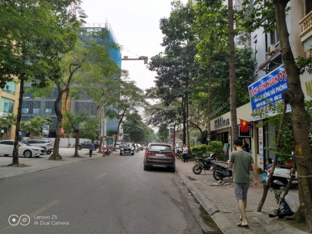 Bán Nhà Mặt Phố Quận Thanh Xuân 100m2 x 4 Tầng, Mặt Tiền 5.8M, Chỉ 20.5 Tỷ.