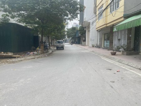 Bán đất Phố Bạch Mai, 100m, Ô tô tránh, Vỉa hè rộng, KD khủng chỉ hơn 14 tỷ.LH 0902229291.
