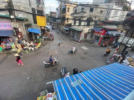 Bán nhà khu trung tâm chợ phố Ngô Gia Tự - Việt Hưng 29m2, MT 5m cho thuê ra tiền, duy nhất cực hiếm - giá sốc 4.5 tỷ