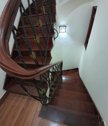 Bán nhà mặt ngõ Tây Sơn 45mx5T oto đỗ MT 4.3 ở, kinh doanh đỉnh Quang Trung Đống Đa.0969040000