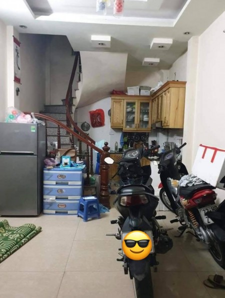 Bán nhà Trần Khát Chân, Ở ngay, 10m ô tô tránh, Gần phố, tiên ích ngập tràn 1.9 tỷ
