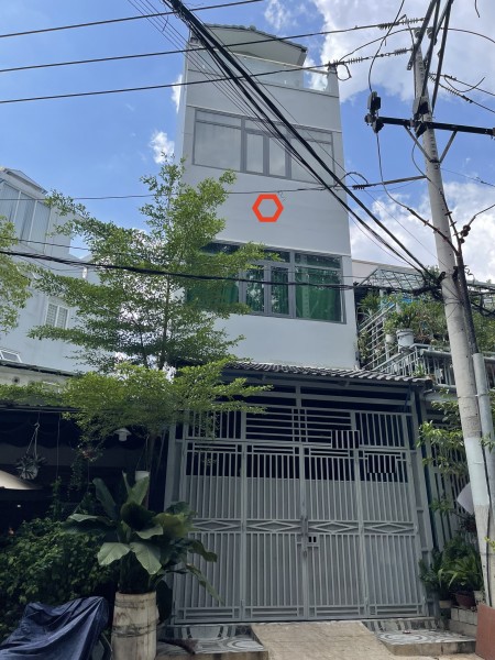 HXH D2 Nối dài 4x12m trệt, 3lầu, 5pn, 4wc. Nhà mới 100%