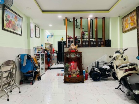 Nhà rộng HXH, 2 căn ra mặt tiền Tân Sơn Nhì, Tân Phú. 6,3 tỷ