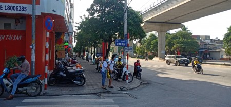 BÁN ĐẤT TẶNG NHÀ 4 TẦNG PHỐ KIỀU MAI 48M2 GIÁ 4.1 TỶ