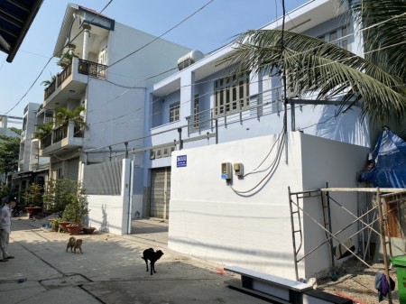 Bán gấp giá thấp cho nhà đầu tư 200m2, Võ Văn Vân Tân Tạo, Bình Tân nhà xưởng