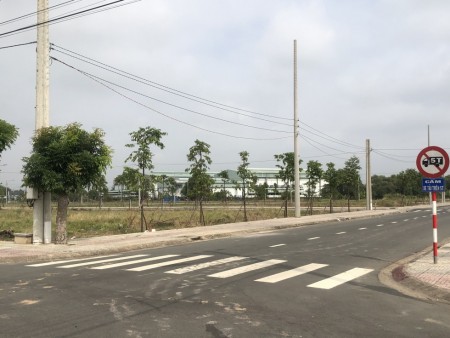 Đất đẹp giá tốt ngay cầu Tràm đường ĐT826 giá 1,2 tỷ