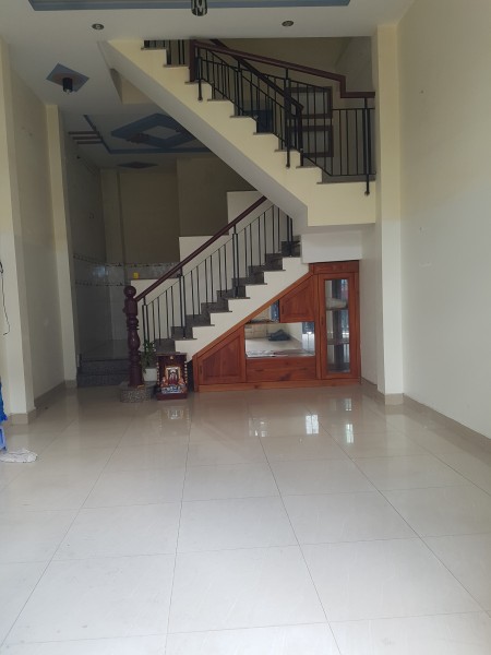 Cho thuê nhà hẻm 276/ Mã Lò có 5PN giá 8tr