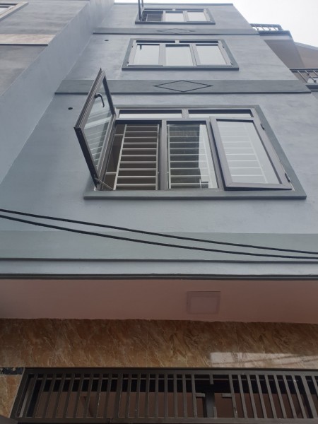 Nhà xây 3 tầng, thiết kế cực đẹp, nội thất đỉnh cao Phường Đồng Mai Hà đông