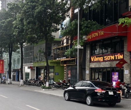 MẶT PHỐ LÁNG HẠ LÔ GÓC DIỆN TÍCH 51M MẶT TIỀN 5M VỈA HÈ KD 13.8 TỶ