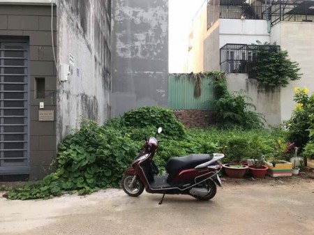 Cần xoay sở, bán gấp miếng đất 60m2, tại Thới Tam Thô 860TR, shr