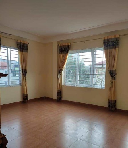 Cần tiền bán rẻ, An Hòa Mỗ Lao, nhà thoáng mát, ngõ thẳng, rộng, 46m2x 3 tầng nhỉnh 3 tỷ