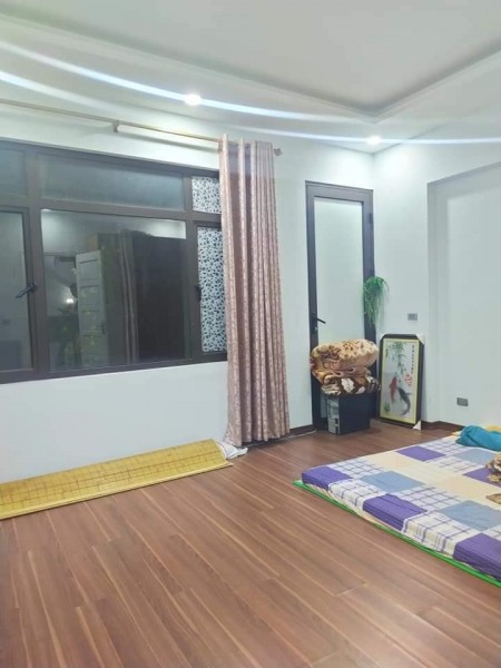 Nhà Hiếm - ở Sướng, 41m2 MTx5m 5T Ngọc Lâm Long Biên