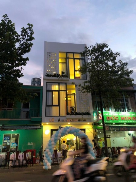 Đi đến slide 3