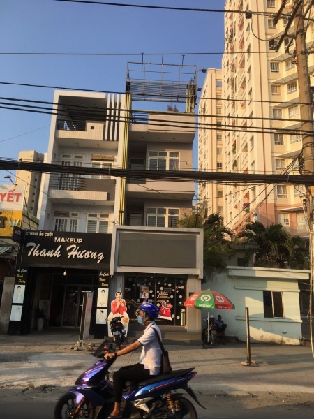MT Đường Lê Văn Sỹ, Phường 2. DT: 35m2 suốt 2L