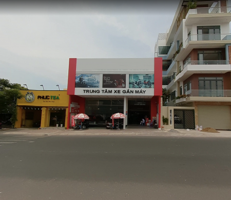 Nhà MT đ,Nguyễn Hồng Đào. Ngang 9m - đông dân cư