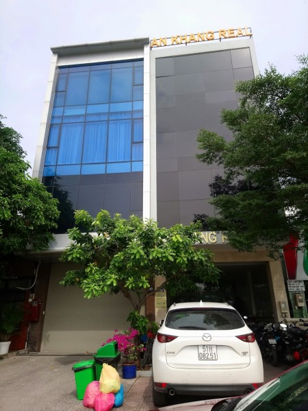 CHO THUÊ NHÀ 100M2 HẦM TRỆT 3 LẦU THANG MÁY AN PHÚ QUẬN 2