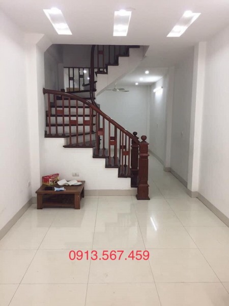 Nguyễn Sơn Nhà đẹp Khu VIP T/cục Hàng Không Nội thất 100% gỗ Lim, giá 3.75 tỷ
