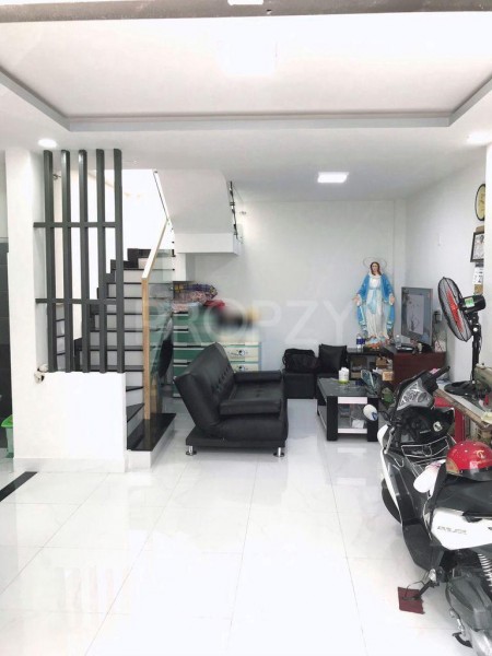Nhà mới HXH Kia, 5.6x6m, 2 tấm, đường CMT8 thông ra Phạm Văn Hai, 0938.764.277