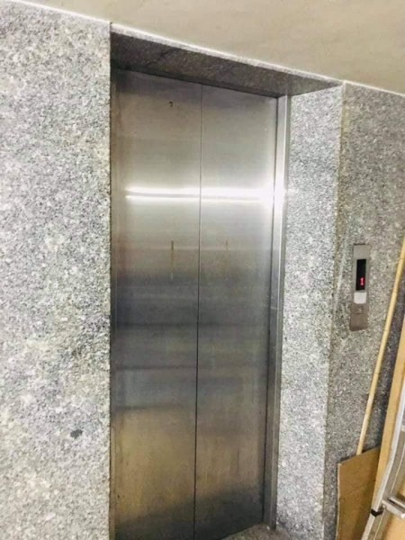 Bán nhà Phố Vọng mặt tiền rộng 5m 7 tầng 26.5 Tỷ