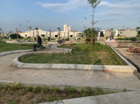 Đi đến slide 2