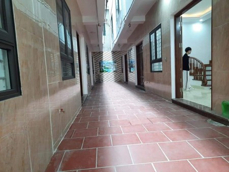 6 CĂN NHÀ MỚI, 30M, 5 TẦNG, OTO ĐỖ CỬA, MẶT TIỀN 4.5m NHỈNH 3 TỶ
