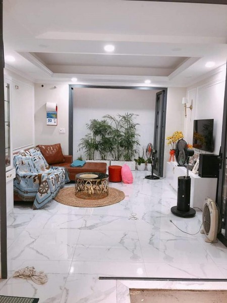 Bán Nhà Phố Đường Lê Quang Định Trung Tâm Quận Bình Thạnh. DT: 65m2. LH: 0932155399.