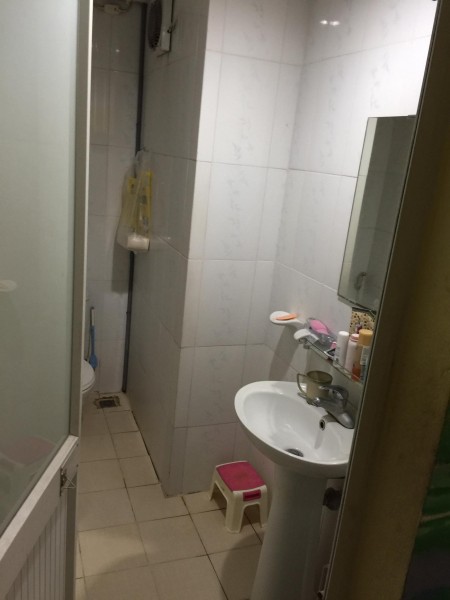 Bán căn hộ tòa CT1 chung cư Ngô Thì Nhậm Hà Đông 62m2 2PN GIÁ 1,35 tỷ. Liên hệ: 0374393926