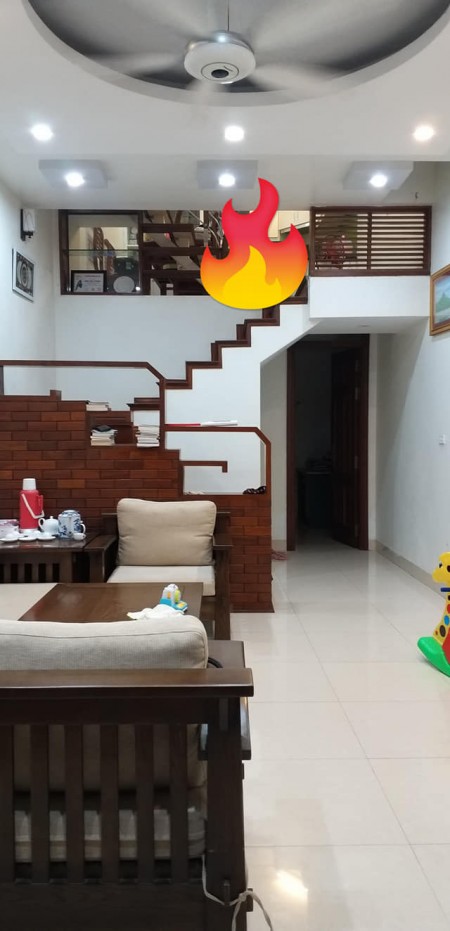 BÁN NHÀ LÊ TRỌNG TẤN KHU DÂN TRÍ CAO THIẾT KẾ HIỆN ĐẠI