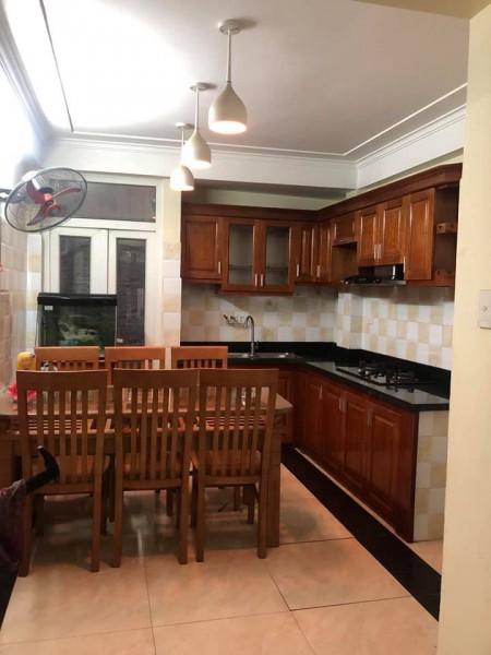 Bán nhà ngõ 147 Phú Đô, dt35m2 xây 4 Tầng 3PN + 1 phòng Thờ + sân phơi SĐCC 3,25 tỷ LH 0988296228