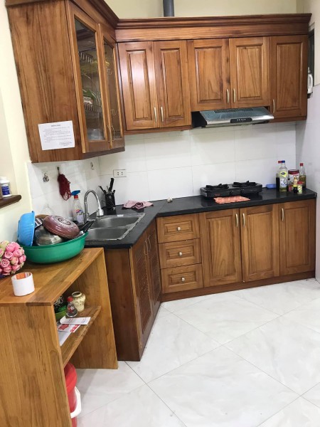 Bán Nhà Thụy Khuê 31m2 x 4 Tầng, Ô Tô Đỗ Cách 60M, Giá Chỉ 2.8 Tỷ.