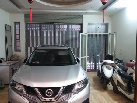 Tứ Liên Tây Hồ Cung Điện Gara ÔTÔ Tránh 86M 7T MT6.5m Gía 14.5 Tỷ