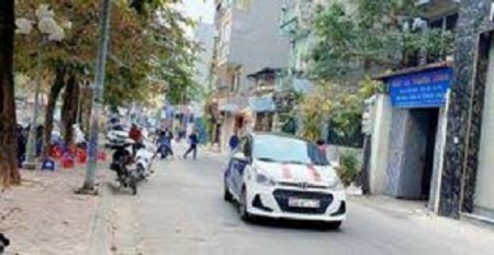 Nguyễn Văn Cừ Ô tô tránh Kinh doanh văn phòng