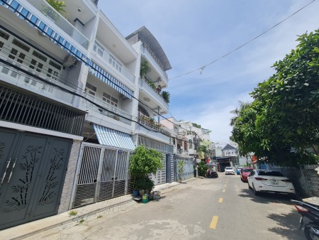 Bán nhà mặt tiền 127 Nguyễn Hữu Huân, p. Tân Lập, tp. Nha Trang