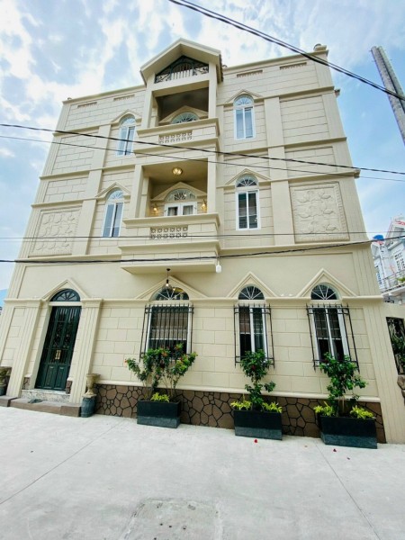 Bán Biệt thự mini Kiểu Pháp, góc 2 mặt tiền, hẻm xe hơi Nhà Bè giá 6,8 tỷ