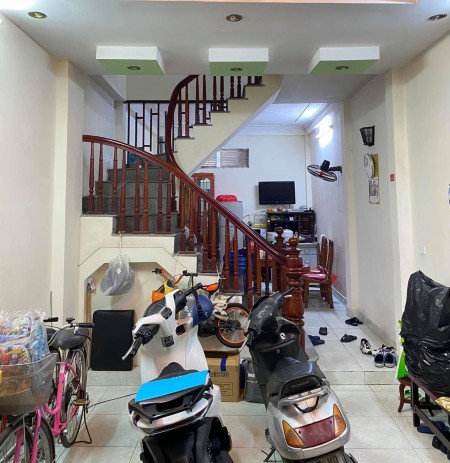 Bán nhà tầng 1ty5 Xuân Phương 37m2 mt3,5 lh 0945356832