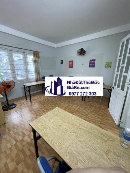Cho thuê nhà quận Thủ Đức . Đường số 11 ,P. Hiệp Bình Chánh.