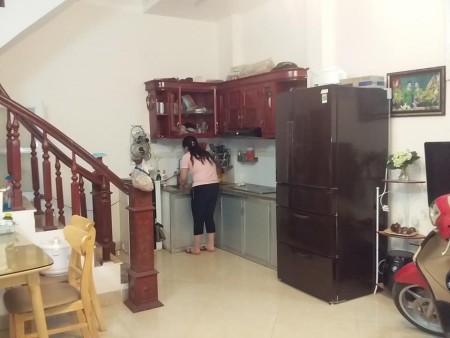Bán gấp nhà riêng phố Tô Vĩnh Diện Thanh Xuân 63m ô tô gần phố ở ngay 6.8 tỷ LH 0966663925