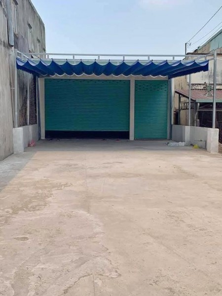 Bàu Cát, Phường 12. DT: 5 x 25 - trống suốt KD