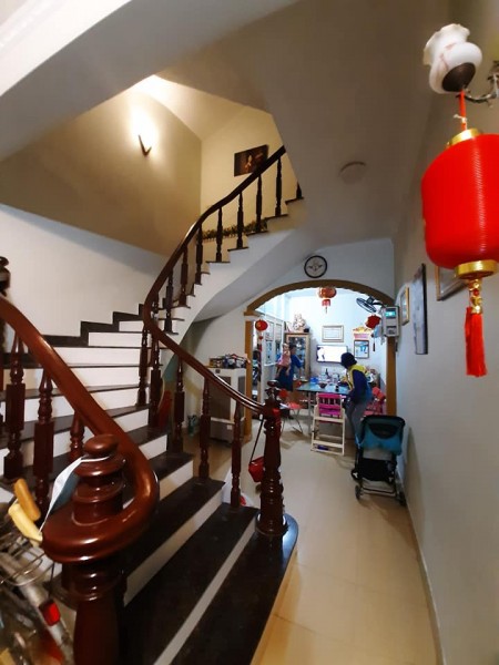 BÁN NHÀ DÂN TRÍ CAO, TIỆN ÍCH ĐỦ, KHU HOÀNG CẦU, 70M, GIÁ 10.3 TỶ