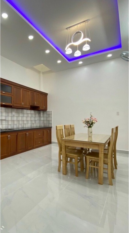 Nhà HXT VIP, đẹp, mới xây phong cách hiện đại, 5T, Phạm Văn Chiêu, P9, Quận Gò Vấp, giá 6.3 tỷ