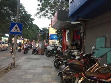 Mặt Phố Lạc Long Quân, 88m2 MTx5.2m Tây Hồ xây VP siêu VIP