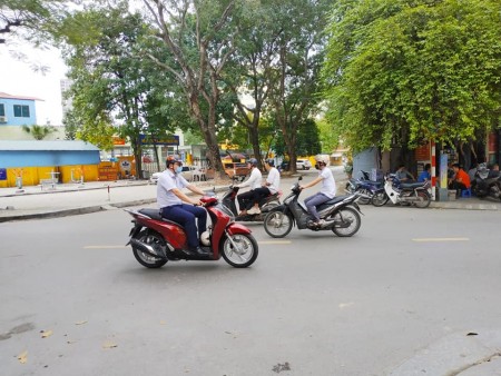 Đi đến slide 2